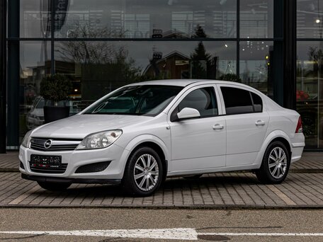 Opel Astra H Рестайлинг