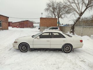 1996 Toyota Mark II VIII (X100), белый, 700000 рублей, вид 5