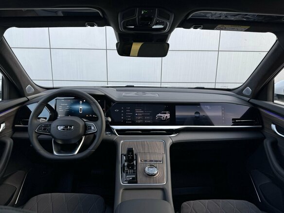 2026 Geely Monjaro I, белый, 4954990 рублей - вид 12