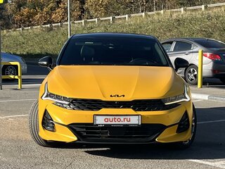 2022 Kia K5 III, жёлтый, 3100000 рублей, вид 4
