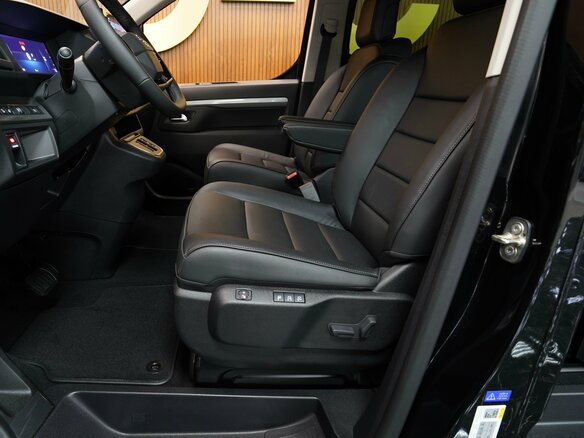 2026 Opel Zafira Life XL I Рестайлинг, чёрный - вид 10
