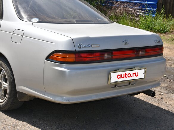 1995 Toyota Mark II VII (X90), белый, 1200000 рублей - вид 2