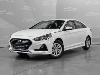 2019 Hyundai Sonata VII (LF) Рестайлинг, белый, 1300000 рублей, вид 1