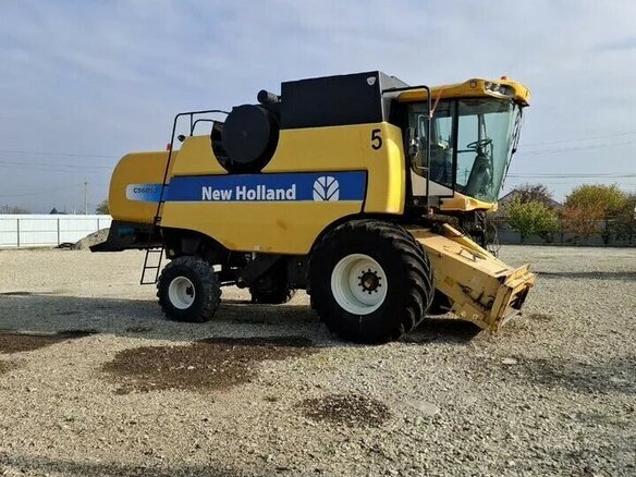 2007 New Holland CS6090, жёлтый, 6500000 рублей