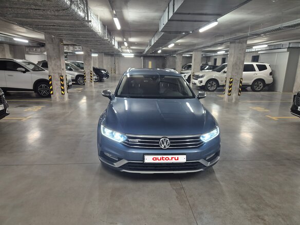 2017 Volkswagen Passat Alltrack B8, голубой - вид 7