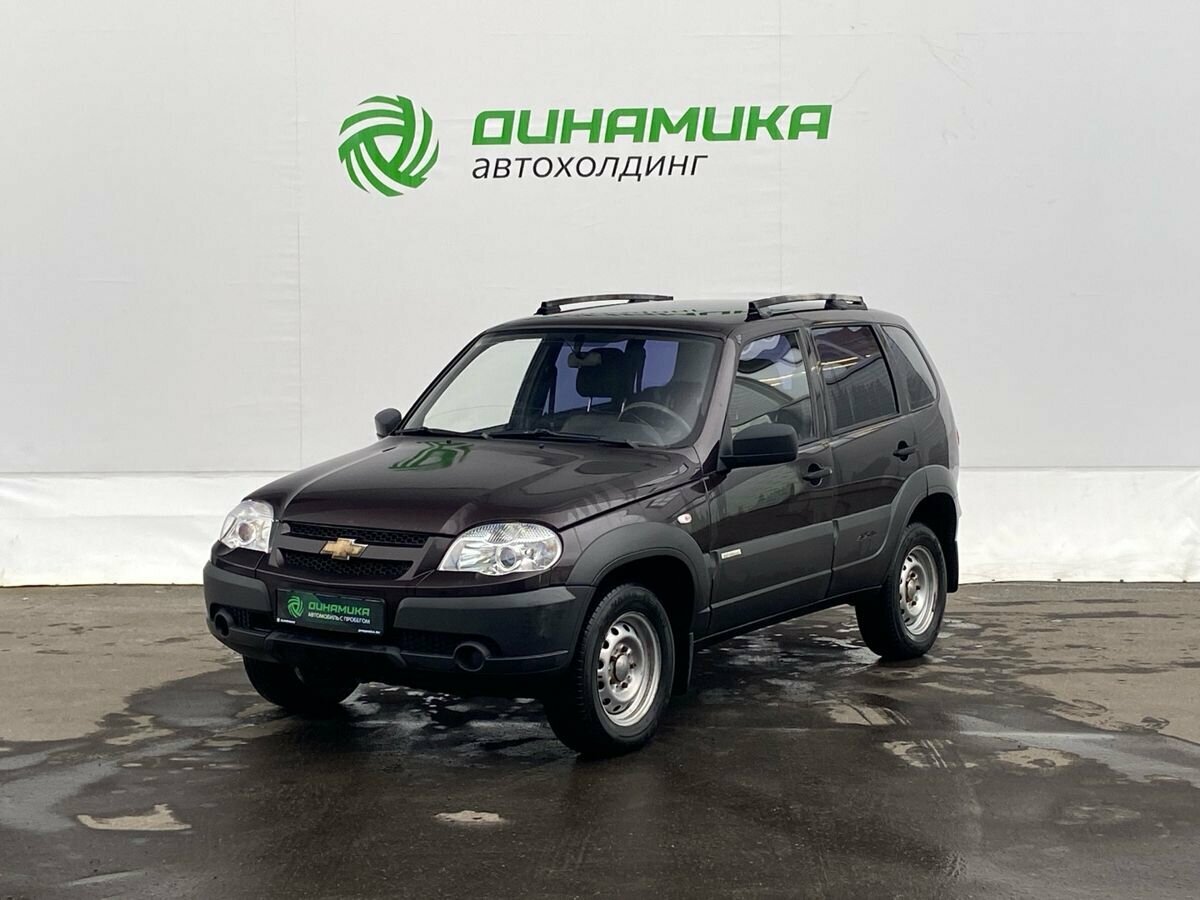 Открыть фотографии: Chevrolet Niva I Рестайлинг
