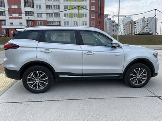 2023 Geely Atlas Pro, серебристый, 2360000 рублей, вид 4