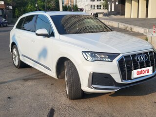 2020 Audi Q7 45 TDI II (4M) Рестайлинг, белый, 6900000 рублей, вид 1