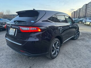 2017 Toyota Harrier III (XU60) Рестайлинг, чёрный, 3100000 рублей, вид 3