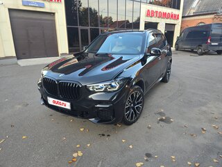 2021 BMW X5 30d IV (G05/G18), чёрный, 7000000 рублей, вид 2