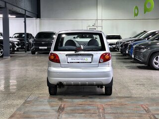 2010 Daewoo Matiz I Рестайлинг, серебристый, 217000 рублей, вид 4