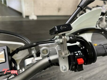 2011 Suzuki DR-Z 400 SM, белый, 450000 рублей, вид 5