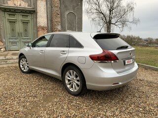 2013 Toyota Venza I Рестайлинг, серебристый, 1850000 рублей, вид 3