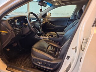 2013 Kia Optima III Рестайлинг, белый, 1360000 рублей, вид 4