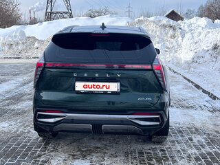 2024 Geely Atlas II, зелёный, 2950000 рублей, вид 4