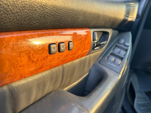 2005 Lexus GX 470 I, серый, 2600000 рублей - вид 20