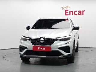 2025 Renault Arkana I Рестайлинг, белый, 1820000 рублей, вид 3