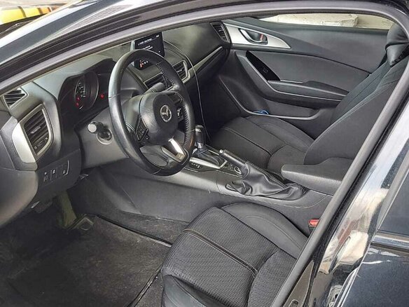 2016 Mazda 3 III (BM), чёрный, 1400000 рублей - вид 5