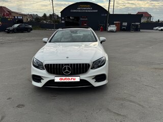 2019 Mercedes-Benz E-Класс 300 V (W213, S213, C238), белый, 6000000 рублей, вид 2