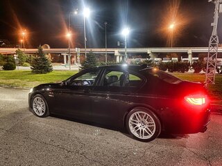 2010 BMW 5 серии 535i VI (F10/F11/F07), чёрный, 1870000 рублей, вид 5