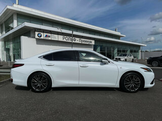 2020 Lexus ES 250 VII, белый, 4065000 рублей, вид 4