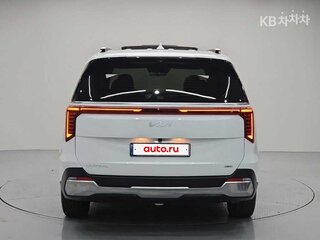2026 Kia Carnival IV Рестайлинг, белый, 5570000 рублей, вид 3