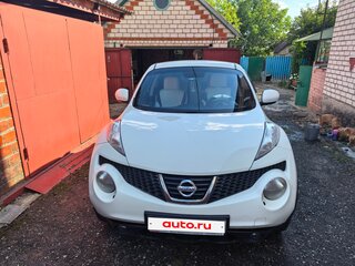2011 Nissan Juke I, белый, 1200000 рублей, вид 2