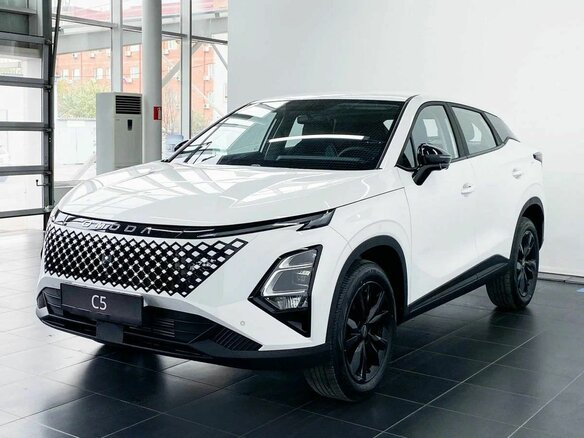 2025 Omoda C5 I Рестайлинг, белый - вид 2