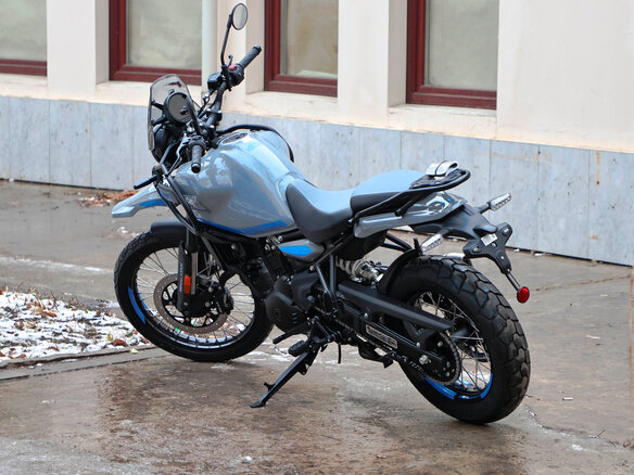 2024 Royal Enfield Himalayan, серый, 535000 рублей - вид 2