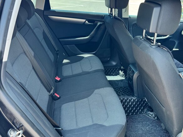 2012 Volkswagen Passat B7, чёрный, 1111110 рублей - вид 24
