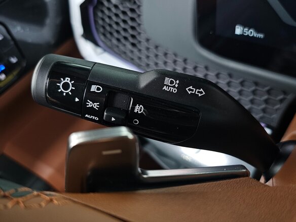 2025 Kia Tasman, бежевый, 5830000 рублей - вид 22
