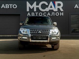 2015 Mitsubishi Pajero IV Рестайлинг 2, серый, 2599000 рублей, вид 2