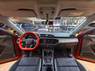 2023 Audi Q3 35 TFSI II (F3), красный, 3551000 рублей, вид 4