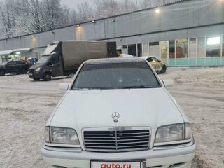 1999 Mercedes-Benz C-Класс 230 I (W202) Рестайлинг, белый, 500000 рублей, вид 1