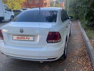 2016 Volkswagen Polo V Рестайлинг, белый, 1250000 рублей, вид 3