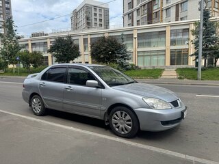 2007 Mitsubishi Lancer IX Рестайлинг, серебристый, 530000 рублей, вид 3
