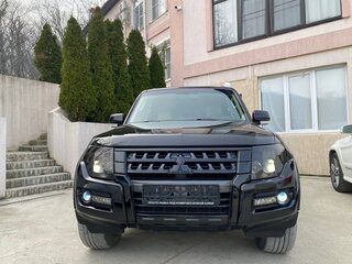 2017 Mitsubishi Pajero IV Рестайлинг 2, чёрный, 3100000 рублей, вид 2