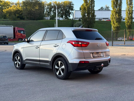 2019 Hyundai Creta I, серебристый, 1690000 рублей, вид 2