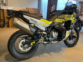 2024 Husqvarna Norden 901, жёлтый, 1300000 рублей, вид 5