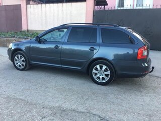 2011 Skoda Octavia Czech market II (A5) Рестайлинг, серый, 1500000 рублей, вид 2