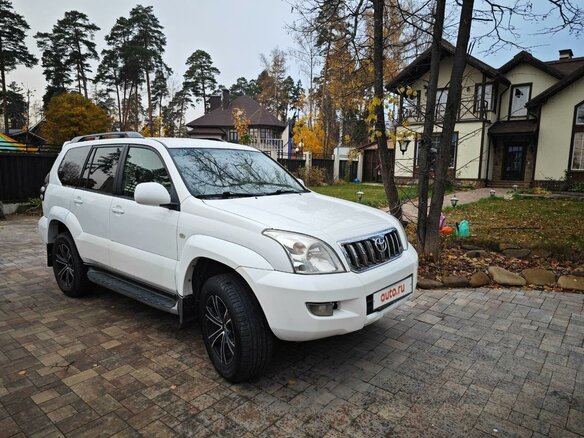2004 Toyota Land Cruiser Prado 5-speed 120 Series, белый, 1650000 рублей - вид 3