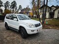 2004 Toyota Land Cruiser Prado 5-speed 120 Series, белый, 1650000 рублей - вид 3