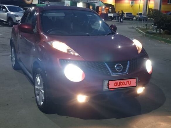 2010 Nissan Juke I, красный, 890000 рублей
