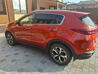 2019 Kia Sportage IV Рестайлинг, оранжевый, 2098000 рублей, вид 2
