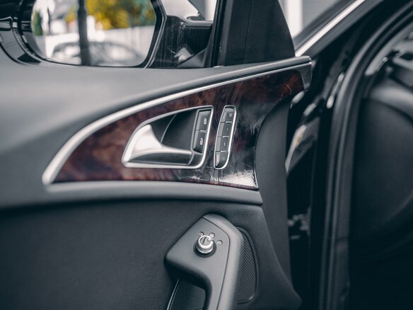2012 Audi A6 IV (C7), чёрный, 1799990 рублей - вид 7