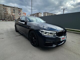 2017 BMW 5 серии 530d xDrive VII (G30/G31/G38), чёрный, 3700000 рублей, вид 1
