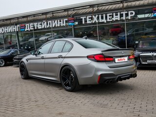 2018 BMW M5 VI (F90), серый, 7250000 рублей, вид 4