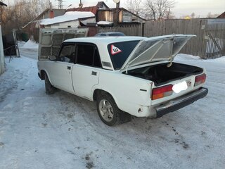 2003 Lada (ВАЗ) 2107, белый, 33000 рублей, вид 2