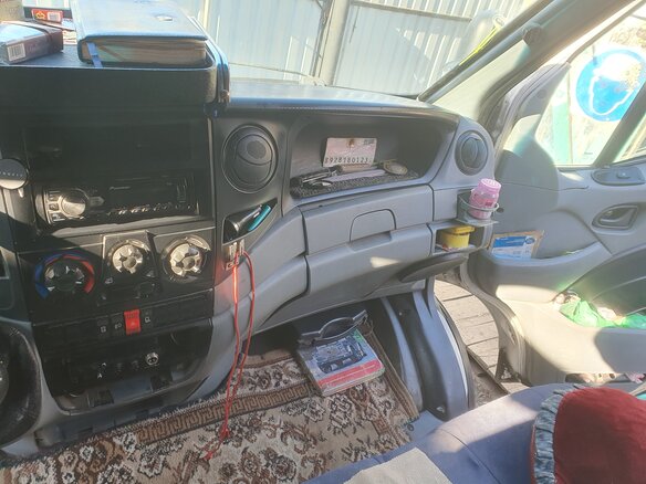 2007 Iveco Daily, белый, 1450000 рублей - вид 1