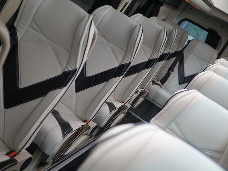 2019 Mercedes-Benz Sprinter, чёрный, 8273974 рублей, вид 5